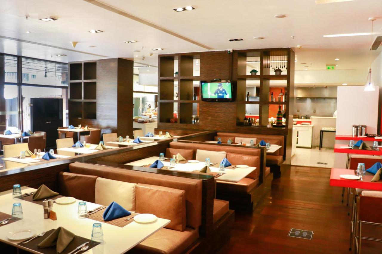Crowne Plaza Pune City Centre By Ihg Exterior photo