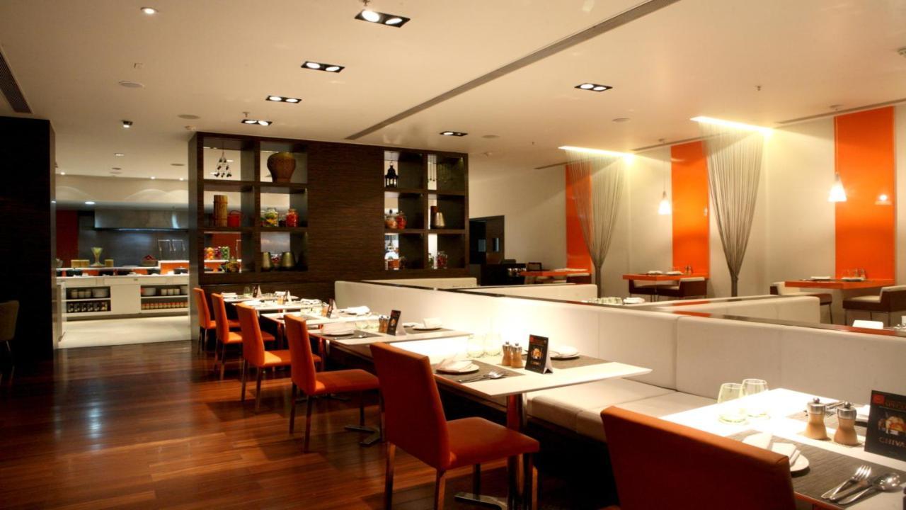 Crowne Plaza Pune City Centre By Ihg Exterior photo